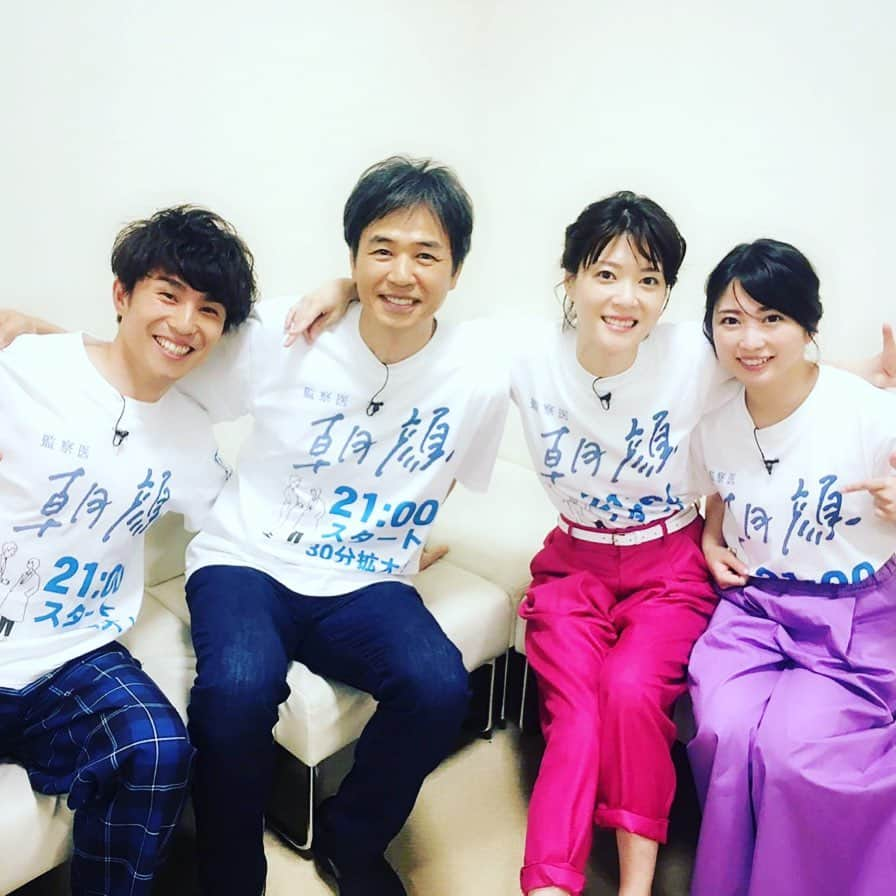 上野樹里さんのインスタグラム写真 - (上野樹里Instagram)「今夜は #VS嵐 19:00からです🎳🥳 「監察医」にかけたゲームや、ハプニングなど、お楽しみに！😄 番組収録当日の朝、気合い入れて朝一に全速力で走りすぎて撮影中は足がガクガク。 まさかトップバッターで籠背負って走るとはなぁ🤣🧺🎾🏃‍♂️ 翌日の筋肉痛半端なかったです。😅 #監察医朝顔」7月4日 16時56分 - _juri_art_