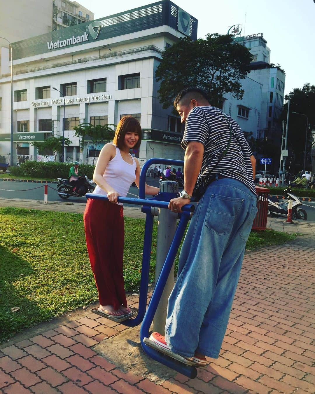 冨手麻妙のインスタグラム