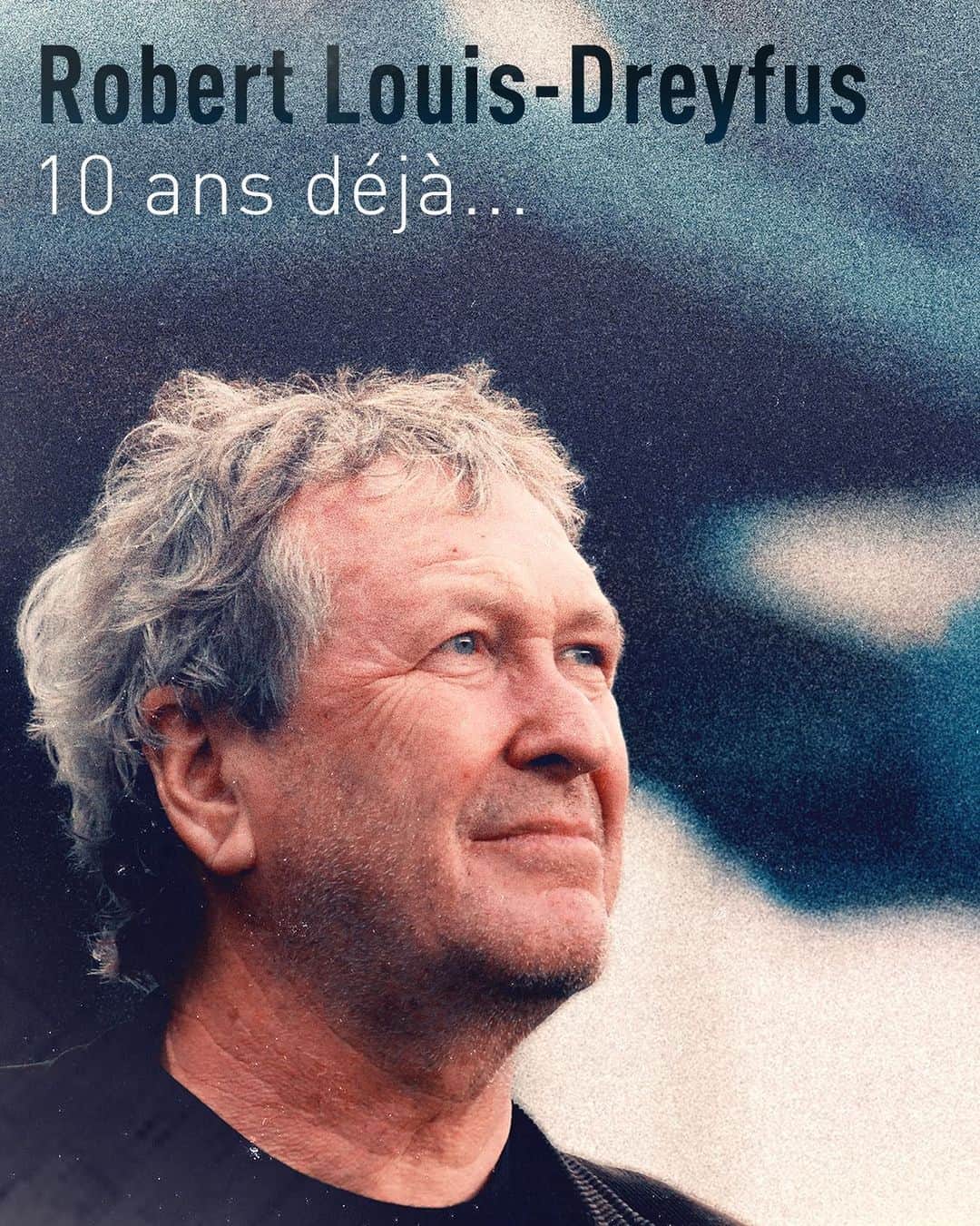 オリンピック・マルセイユさんのインスタグラム写真 - (オリンピック・マルセイユInstagram)「10 ans déjà. Toujours dans nos cœurs 💙」7月4日 17時00分 - olympiquedemarseille