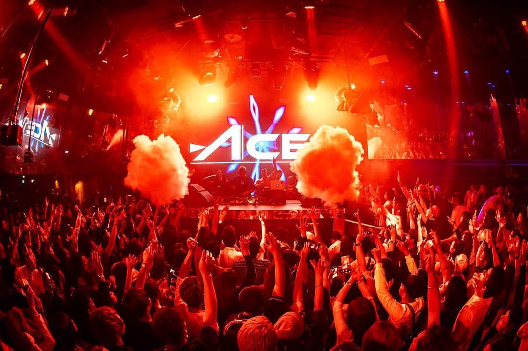 DJ ACEさんのインスタグラム写真 - (DJ ACEInstagram)「🙌﻿ #ACE1﻿ #DJLIFE﻿ #ACE1DJLIFE﻿ ﻿ ﻿ 【UPCOMING GIG】﻿ ﻿ 🎧7/6(sat)🇲🇾 UNITE with TOMORROWLAND malta pre party (KualaLumpur/Malaysia)﻿ ﻿ 🎤7/9(tue)🇮🇩 "Be Together" Launching Party (Jakarta/Indonesia)﻿ ﻿ 📺7/10(wed)🇮🇩"Be Together" LIVE @ TransTV﻿ ﻿ 🎧7/14(sun)🇭🇷 ULTRA EUROPE (Split/Croatia)﻿ ﻿ 🎧7/15(mon)🇭🇷ULTRA EUROPE BeachVille Party (Omis/Croatia)﻿ ﻿ #UNITE﻿ #tomorrowland﻿ #malta﻿ #malaysia﻿ #kualalumpur ﻿ #ultraeurope﻿ #ultraeurope2019﻿ #split﻿ #croatia」7月4日 17時20分 - ace1djace