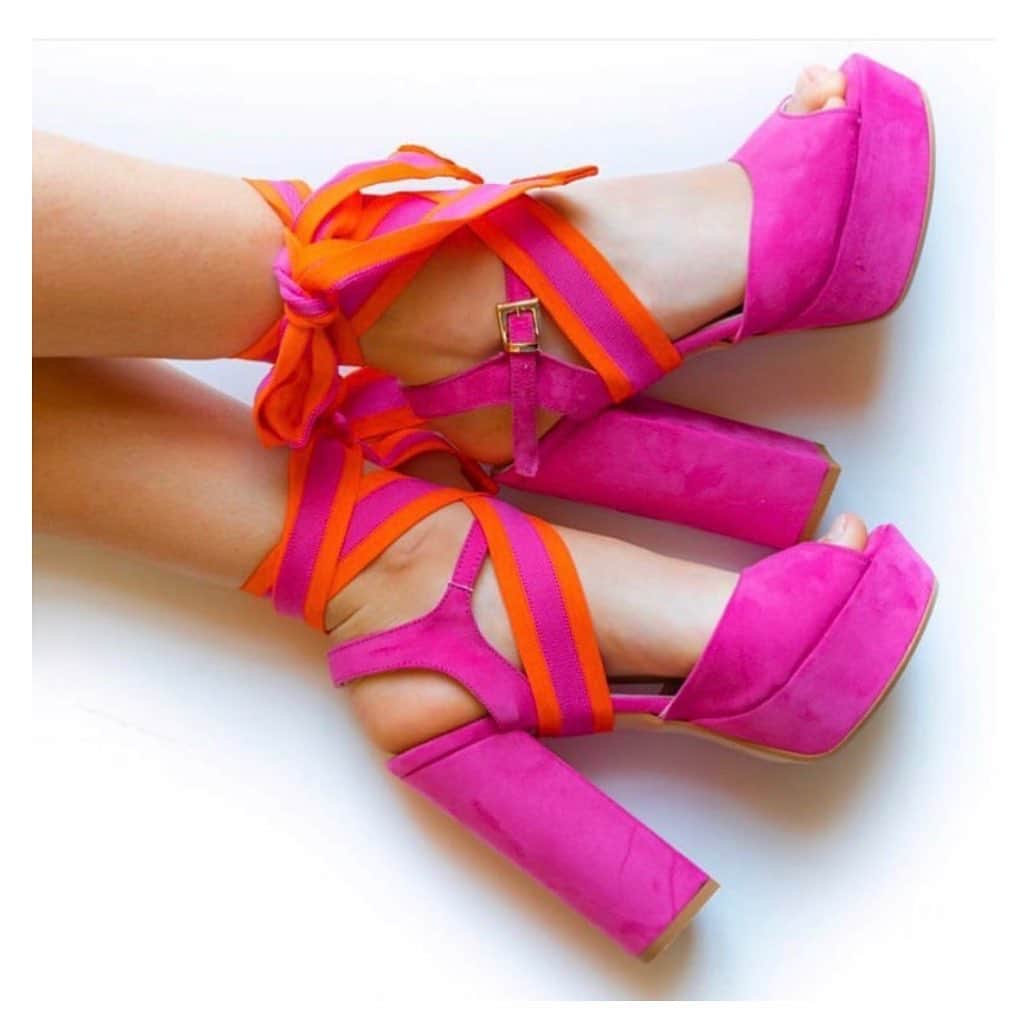 イズロさんのインスタグラム写真 - (イズロInstagram)「#islo #isloshoes #isloisabellalorusso #shoes #sandali #sandals #color #nastro #fusciacca #fucsia #neworange #heels #tacchi #tacchialti #highheels #highheelslover #shoesaddict #shoeslovers #shop #rivenditore #rivenditoreautorizzato #fashion #style #moda #maibanale #shopping #shoponline #madeinitaly #ansara #staytuned」7月4日 17時34分 - islo_isabellalorusso
