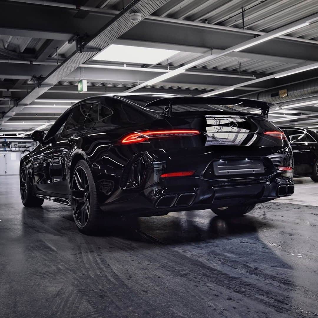 Mercedes AMGさんのインスタグラム写真 - (Mercedes AMGInstagram)「[Fuel consumption combined: 11.3 l/100km | CO2 emissions combined: 257 g/km]  You don't need to make a statement - the Mercedes-AMG GT 63 S 4MATIC+ 4-Door Coupé does all the talking for you.  Photo: @mbkundencenter  #MercedesAMG #AMGGTFAMILY #DrivingPerformance」7月4日 18時00分 - mercedesamg