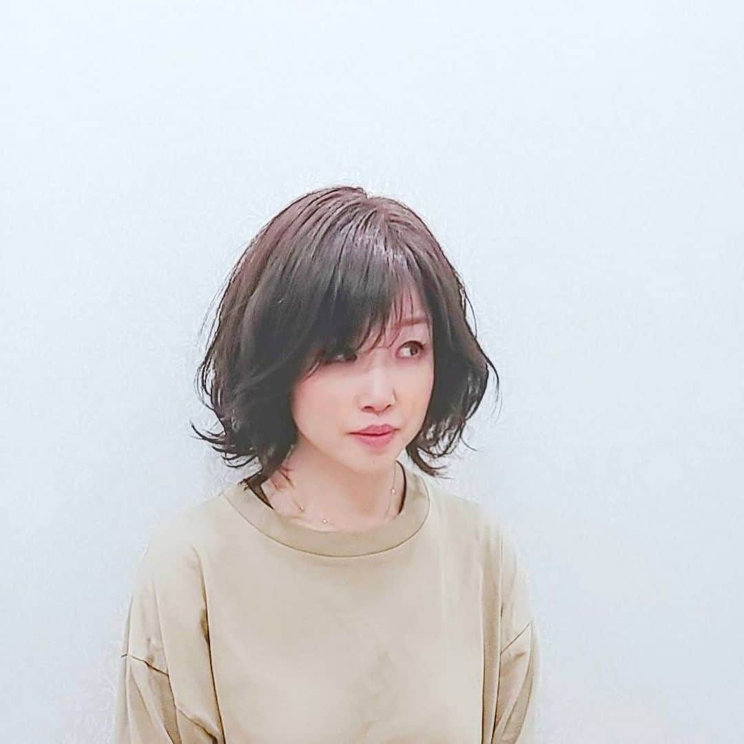 AQUADOLL アクアドールウィッグのインスタグラム