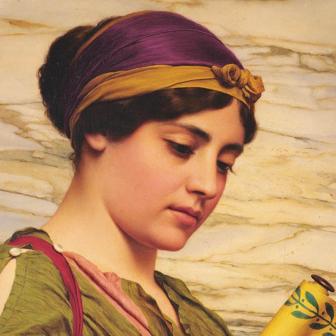 サザビーズさんのインスタグラム写真 - (サザビーズInstagram)「Painted in 1920, ‘An Edition de Luxe’ is John William Godward’s last tondo painting, unlocated when Vern Swanson published his first monograph on Godward in 1997 but reproduced in its full glory in his revised book of 2018, where he describes it as a ‘masterpiece’. Godward’s great technical skill, and his calling card, was in rendering fabrics in exquisite detail and contrasting soft, warm skin with cool polished marble. _ A shy man, Godward had began to withdraw from the public eye by the opening decade of the 20th century. Enjoying commercial success during his lifetime and with no need to please the critics, he was able to paint what he wanted: languid ladies in Roman garb surrounded by beautiful objects and #flowers. _ This opulent work is the star lot of our #Victorian, #Pre-Raphaelite and #British #Impressionist Art sale in #London on 11 July. #SothebysVictorian」7月4日 18時21分 - sothebys