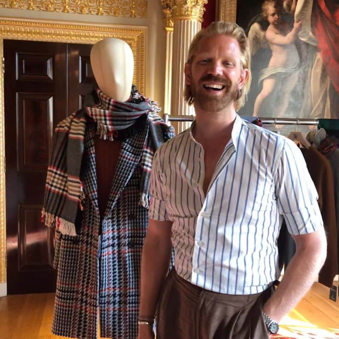 Johnstonsさんのインスタグラム写真 - (JohnstonsInstagram)「Honoured to be part of the @britishmens_pressday at @spencer.house earlier this week. We presented our AW19/20 men’s collection alongside British luxury brands: @ettinger.london  @edwardgreen1890  @muloshoes  @emmawillislondon  @josephcheaney  @tomsmarte  @barnard_and_westwood  @pol_roger  @hildonwater  @florislondon  @drharrislondon  @aquascutum  @seaward_and_stearn  @iffleyroadrunningwear  @tateossianlondon  #britishmenspressday19 #britishluxury #britishfashion #britishmenswear #luxury #pressday #scottishfashion」7月4日 19時02分 - johnstonsofelgin