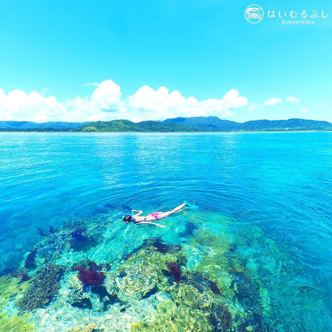 HAIMURUBUSHI はいむるぶしさんのインスタグラム写真 - (HAIMURUBUSHI はいむるぶしInstagram)「おすすめのシュノーケルポイントでトロピカルフィッシュの群れと泳ぐ離島の休日… 優雅なひとときを楽しめます。 #沖縄 #八重山諸島 #小浜島 #シュノーケル #離島 #休日 #はいむるぶし #japan #okinawa #yaeyamaislands #kohamaisland #snorkeling #beachresort #haimurubushi」7月4日 19時12分 - haimurubushi_resorts
