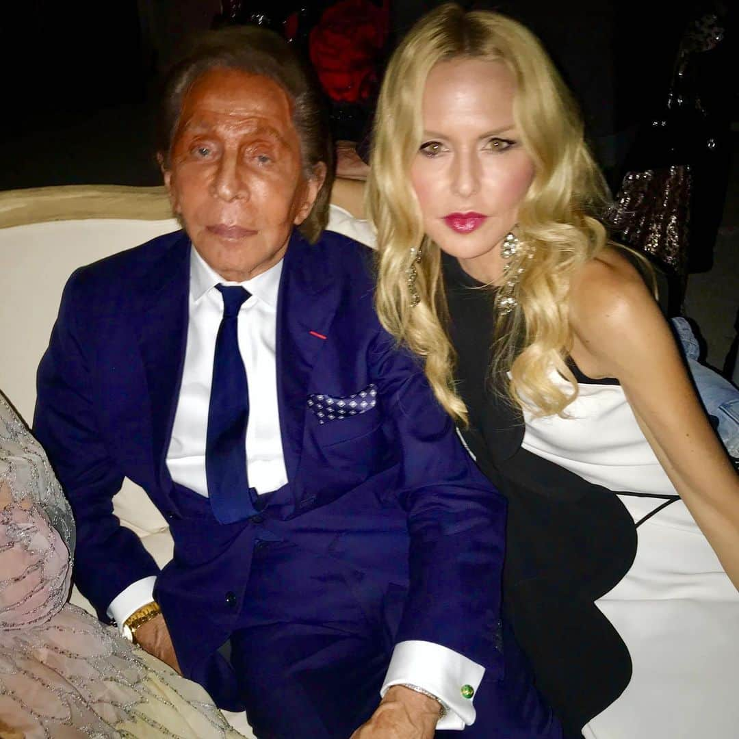 レイチェル・ゾーさんのインスタグラム写真 - (レイチェル・ゾーInstagram)「Best way to end #pariscoutureweek with the 👑❤️ @realmrvalentino #legend #hero #aboutlastnight xoRZ」7月4日 19時15分 - rachelzoe