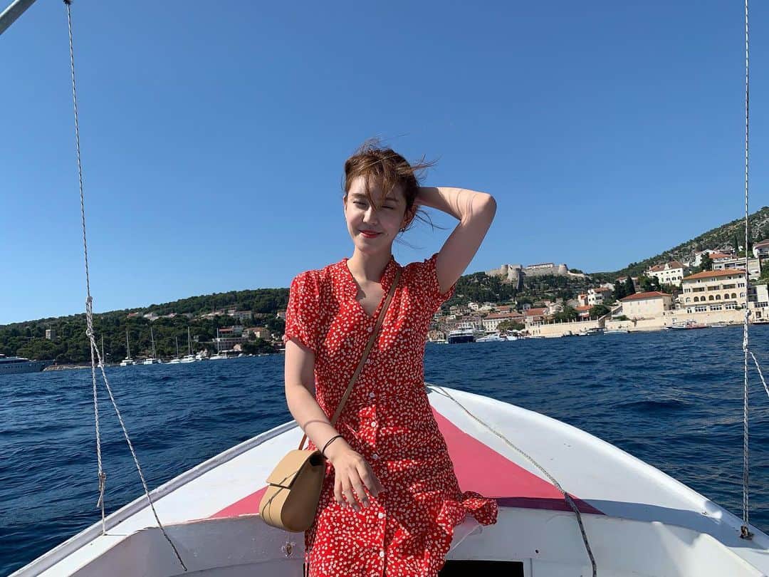 オ・ヨンギョン のインスタグラム：「🛶 #hvar #seoin_croatia #croatia #크로아티아 #흐바르」