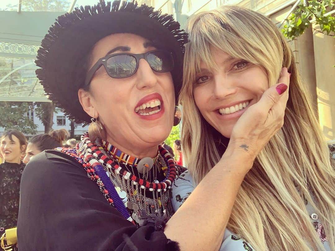 ハイディ・クルムさんのインスタグラム写真 - (ハイディ・クルムInstagram)「Loved running into you @rossydpalma ....😁😁」7月4日 19時37分 - heidiklum