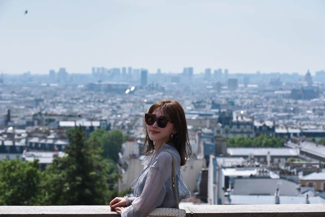 藤川沙弥さんのインスタグラム写真 - (藤川沙弥Instagram)「モンマルトルの丘から﻿ パリの街並みが一望できる𓂃𓂂𓅯﻿ お天気も良くて綺麗☀︎﻿ ﻿ 映画アメリ🎬の舞台にもなった場所﻿ もう一度観直したくなった𖥧𖥧﻿ ﻿ ﻿ ﻿」7月4日 20時09分 - s_a_y_a_p_i
