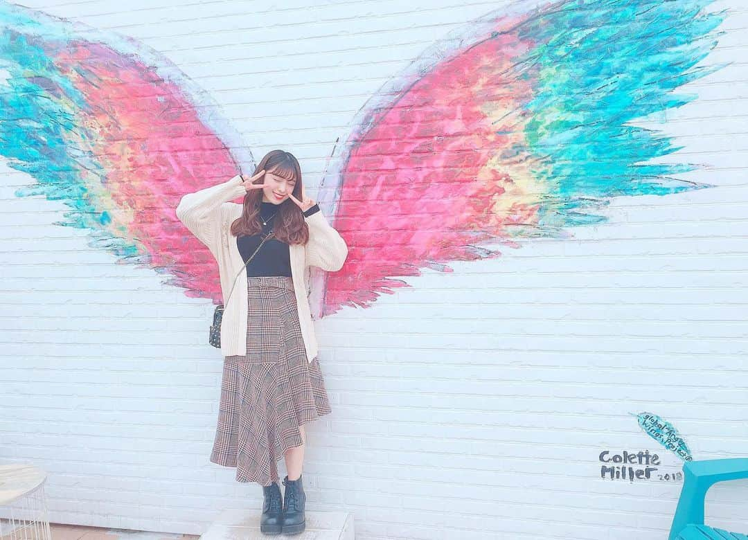 小嶋菜月さんのインスタグラム写真 - (小嶋菜月Instagram)「👼❤️ . . #江ノ島 #モケスハワイ #天使の羽 #インスタ映え #スポット」7月4日 20時16分 - kojimanatsuki_offical