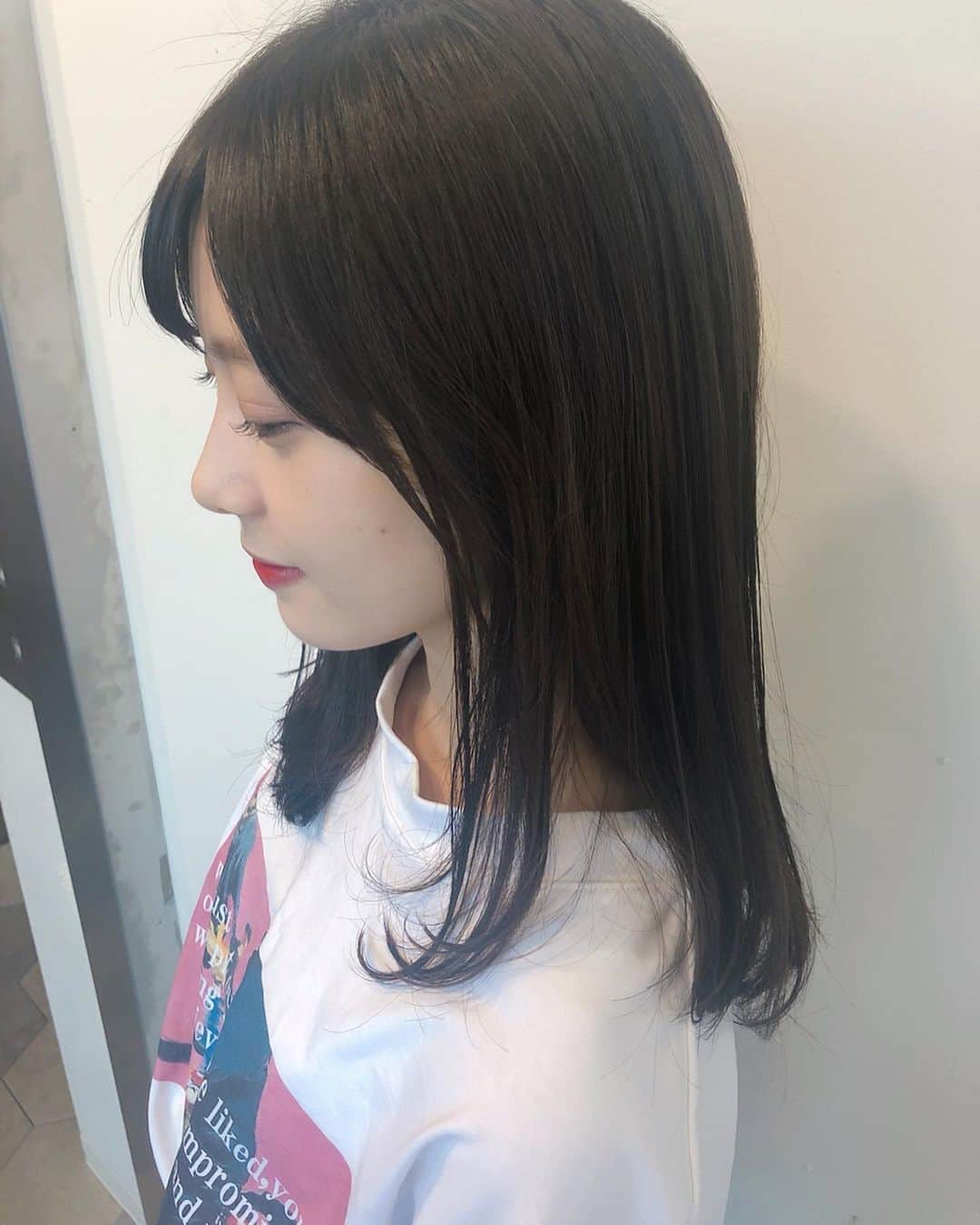 松川星さんのインスタグラム写真 - (松川星Instagram)「髪の毛メンテナンスへ✂️ きょうちんいつもありがとう、、 Tシャツタグつけしたよ‪❤︎ ‬🤓🧐」7月4日 20時26分 - akarin__rin