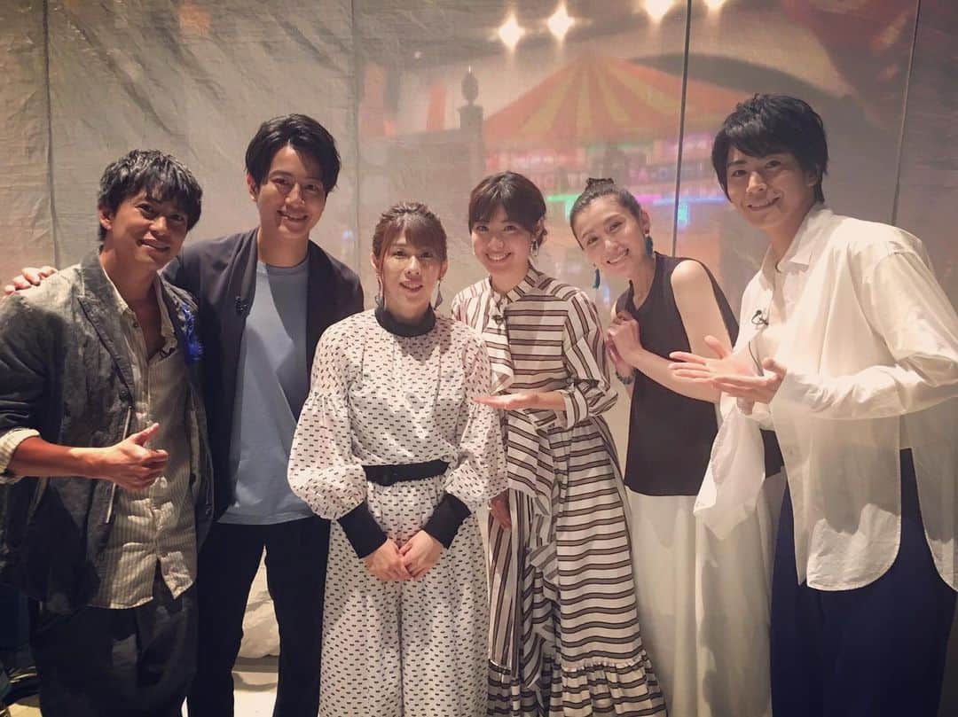 瀧本美織のインスタグラム：「明日は19時〜 #ドレミファドン です🎵 #仮面同窓会 チームには助っ人として #吉田沙保里 さんが加わってくださいました🥰さて、勝敗はいかに😎？ #2019夏#sp#溝端淳平 さん #雛形あきこ さん #佐野岳 さん #廣瀬智紀 さん」