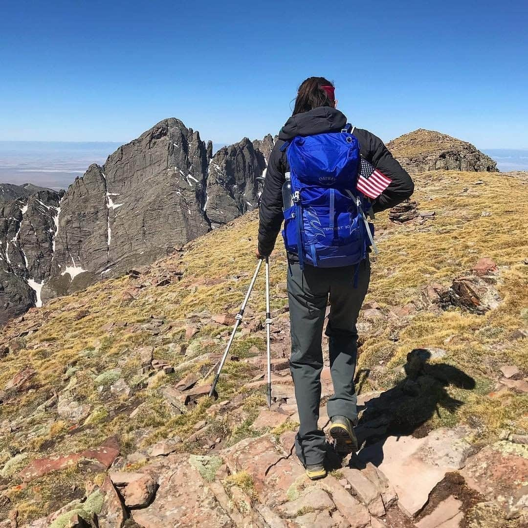 REIさんのインスタグラム写真 - (REIInstagram)「Happy 4th of July! We hope your celebration includes lots of time outside.  Photo: @shannonoffthemap in the Rocky Mountains, #Colorado. #OptOutside」7月4日 21時00分 - rei