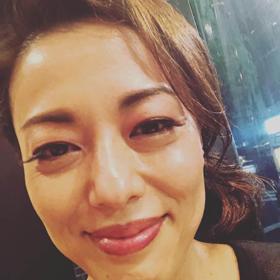 のインスタグラム：「明日の7月5日金曜日、大橋未歩さんの「金曜ブラボー」に出演致します。出演時間帯は16時頃🕓 今稽古中のSMOKEのこと、プライベートのことなどなどお喋りさせていただきます😊ニッポン放送にチューニング、よろしくお願い致します✨🎋 @friday_bravo  http://www.1242.com/okb/」