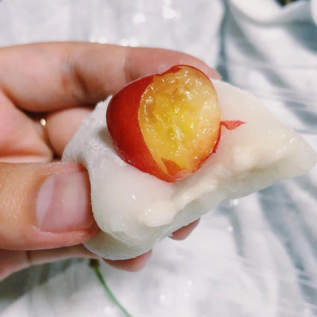 相羽瑠奈さんのインスタグラム写真 - (相羽瑠奈Instagram)「🍒さくらんぼって、かじったらりんごに似てた🍎」7月4日 21時55分 - rone.runa