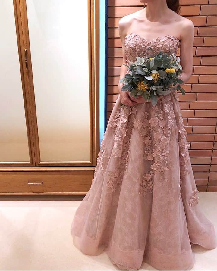 Dresses (ドレッシーズ)のインスタグラム