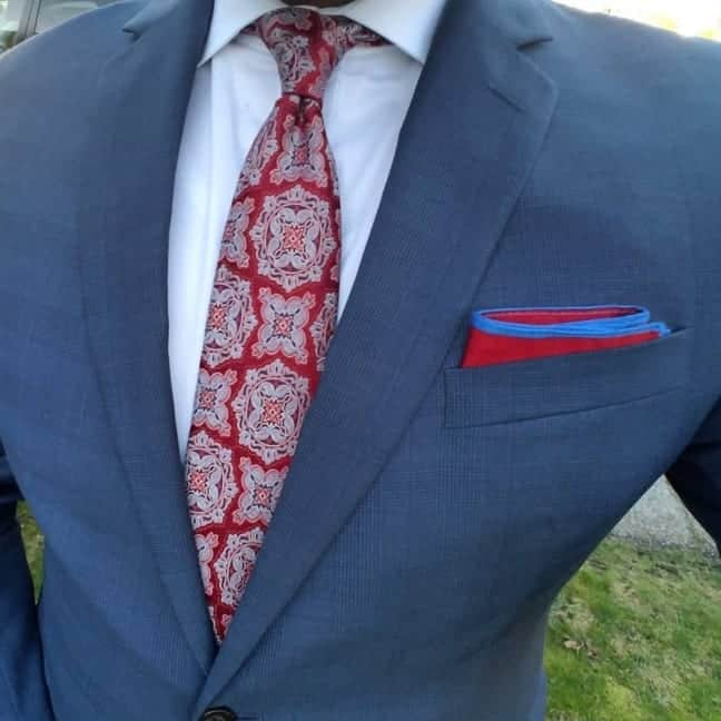 アイクベーハーさんのインスタグラム写真 - (アイクベーハーInstagram)「We're definitely rocking red, white, and blue for #independenceday! Loving this styling of one of our silk ties by @dapperdaddyshaberdashery 🇺🇸🎇 . .⠀ .⠀ .⠀ .⠀ .⠀ .⠀ .⠀ .⠀ .⠀ #menswear #suitup #ikebehar #classic #classicmenswear #mensstyle #suitandtie #menswearblog #vintage #film #style #mensfashion #fashionblog #suitandtie #blacktie #behar #suited #whiskey #fallfashion #tuxedo #slimfitsuit #pocketsquare #customsuit #ties #shoes #madetomeasure #fourthofjuly」7月4日 22時07分 - ikebehar