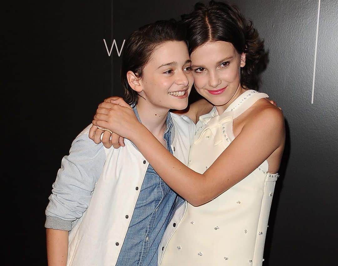 E! Onlineさんのインスタグラム写真 - (E! OnlineInstagram)「Tag the Noah to your Millie to let them know that the #4thofJuly fireworks can wait—#StrangerThings season 3 is finally out on Netflix. (📷: Getty Images)」7月4日 22時32分 - enews