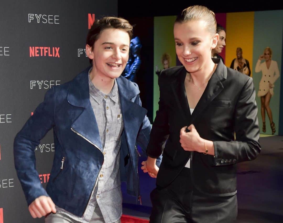 E! Onlineさんのインスタグラム写真 - (E! OnlineInstagram)「Tag the Noah to your Millie to let them know that the #4thofJuly fireworks can wait—#StrangerThings season 3 is finally out on Netflix. (📷: Getty Images)」7月4日 22時32分 - enews