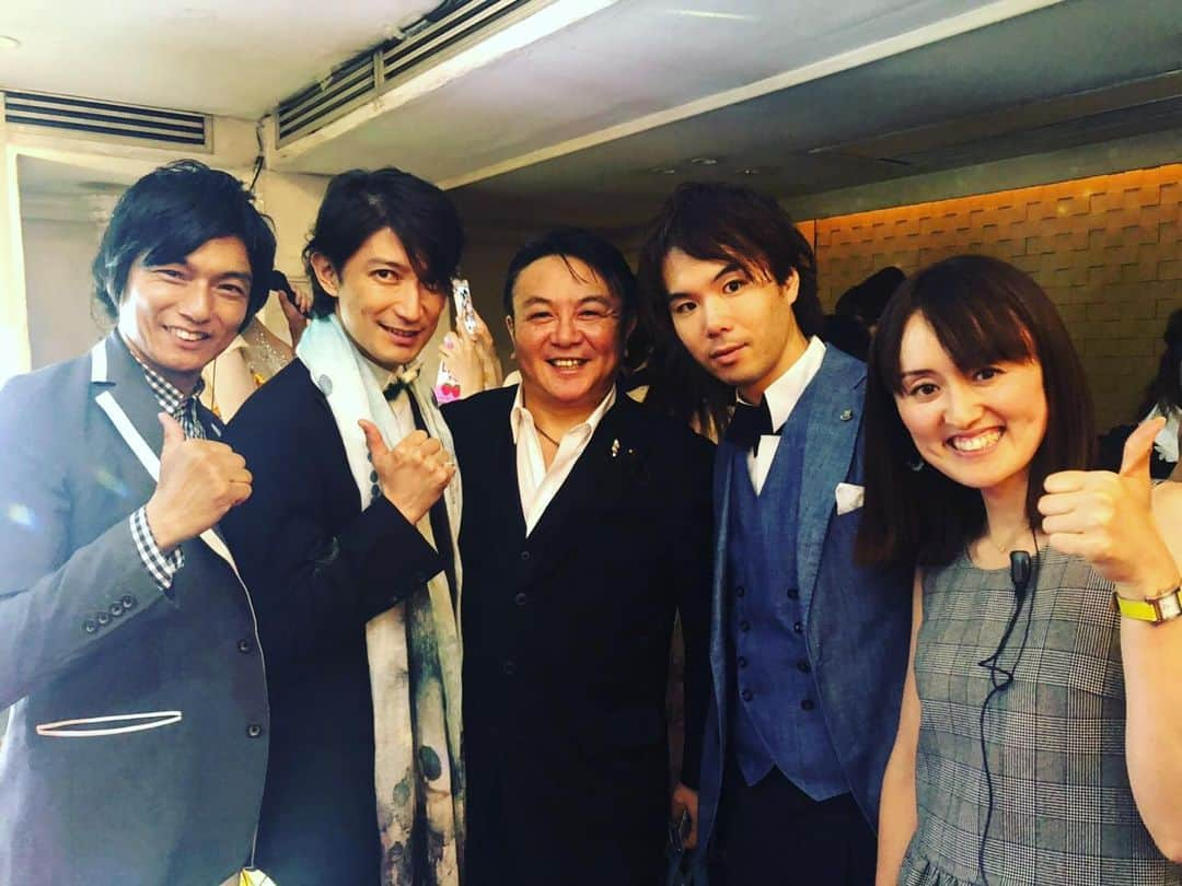 吉田ヒトシさんのインスタグラム写真 - (吉田ヒトシInstagram)「🔷イベントレポ🔷  Aisa International Beauty Collection 2019 in TOKYO  #西島さん #小林議員  #モデル #ウォーキング #ポージング #ファッションショー #スチール #ファッション #コレクション #アパレル #キッズモデル #ジュニアモデル #代官山 #原宿 #モデル講師 #Asiainternationalcollection #代官山コレクション #代官山コレクションキッズ #aic #view #吉田ヒトシ #ATELIER #yoshidahitoshi #officeyoshida  #モデルレッスン #美祐学園 #ゴールデンエイジ #アクティブラーニング」7月4日 22時42分 - yoshida__hitoshi