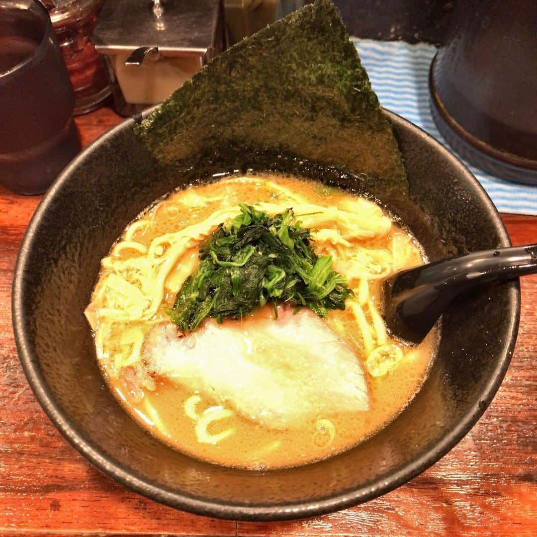 宮上元克さんのインスタグラム写真 - (宮上元克Instagram)「休みだったので家系注入しました🍜 #麺屋大和田 #家系ラーメン」7月4日 22時43分 - motokatsu_dr