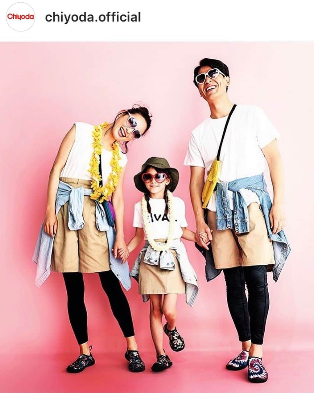 尾形沙耶香さんのインスタグラム写真 - (尾形沙耶香Instagram)「✔️@chiyoda.official 👟  #靴のチヨダ  #親子リンクコーデ」7月5日 8時12分 - sayakaogata
