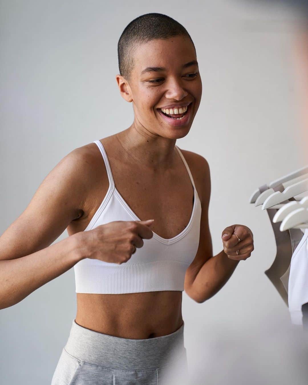 lululemonさんのインスタグラム写真 - (lululemonInstagram)「“The worst thing I remember about wearing underwire bras is when you take them off and you realize that you were super uncomfortable, you actually see the marks, like something was digging into you all day and you didn’t notice but once you take it off you realize how bad you felt.” lululemon ambassadors and co-founders of @celsious_social laundromat @thetheresawilliams and @corinnawilliams, featured in the (underwire-free) Like Nothing Bra and Ebb To Street Bra.  Check out their episode of #boobtruth Tuesdays on our IGTV channel now.」7月5日 8時19分 - lululemon