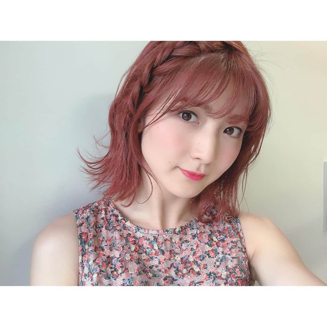 森咲樹さんのインスタグラム写真 - (森咲樹Instagram)「＊﻿ ﻿ rose.♡﻿ ﻿ #couleurcheveux #haircolor #pinkhair #pinkhaircolor #rose #hairarrange #hairarrangement #pinkbob #ヘアカラー #ピンクヘアー #ピンクボブ #ピンク好き #ヘアアレンジ #アプガ #uugirl #upupgirlskakkokari #upupgirls #idol #idole #chanteuse #danseuse #japanaise」7月5日 9時10分 - mori_saki_official