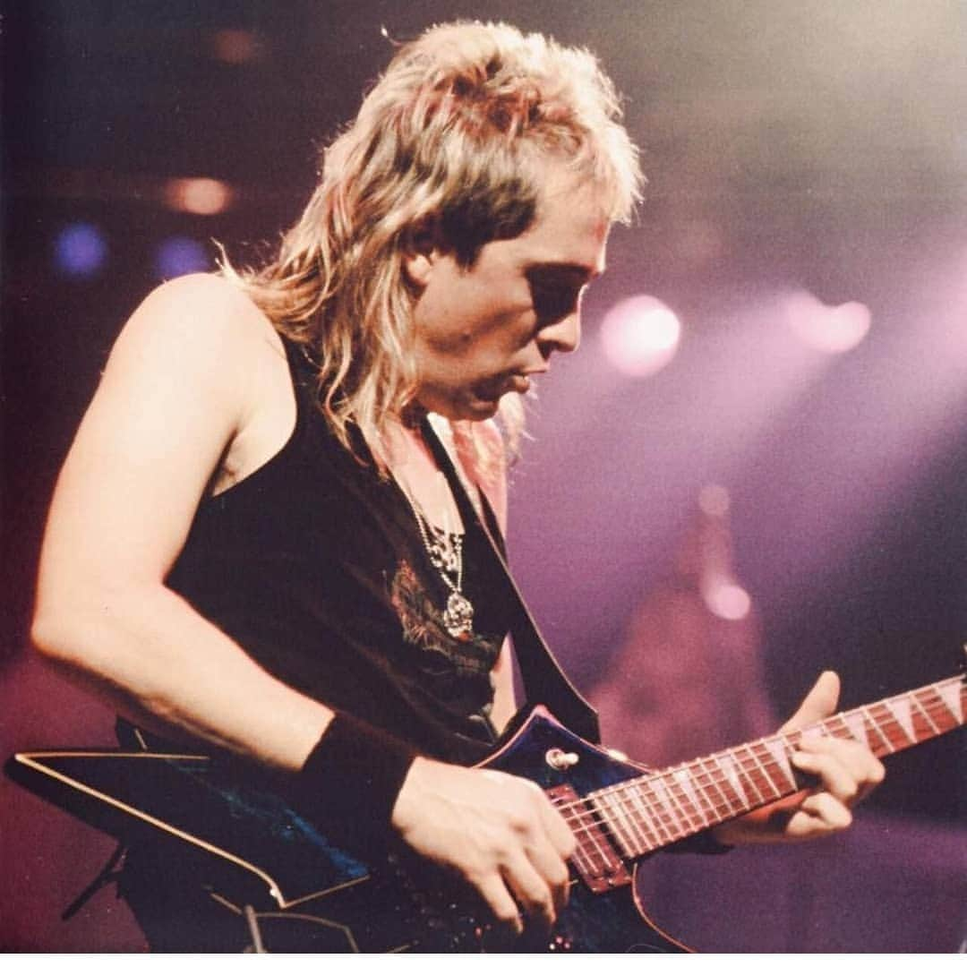 エイドリアン・スミスさんのインスタグラム写真 - (エイドリアン・スミスInstagram)「Great picture #repost #adriansmith #ironmaiden  @anais.fuentxs」7月5日 0時38分 - _adriansmith