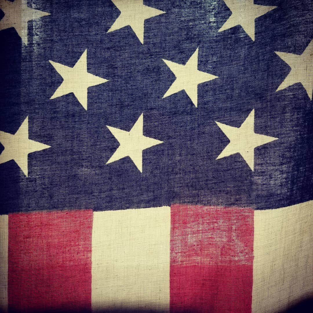 ガソリングラマーさんのインスタグラム写真 - (ガソリングラマーInstagram)「Not feeling too good about being an American or the flag these days but happy #4thofjuly minus kids in cages war on women climate death and everything else going down the tubes anyways hoping things improve for us all soon #2020 #equalrights #CIVILRIGHTS #HUMANRIGHTS #womensrights #NOBANNOWALL #PEACENOW  #transrightsarehumanrights @kamalaharris @elizabethwarren @juliancastrotx @corybooker ✨✨🎇🎇🎆🎆🇺🇸🇺🇸🇺🇸🇺🇸🇺🇸🇺🇸🏳️‍🌈🏳️‍🌈🏳️‍🌈🏳️‍🌈🏳️‍🌈🏳️‍🌈 #LOVERULES #LOVEISLOVE ☮☮☮☮」7月5日 1時44分 - gasolineglamour