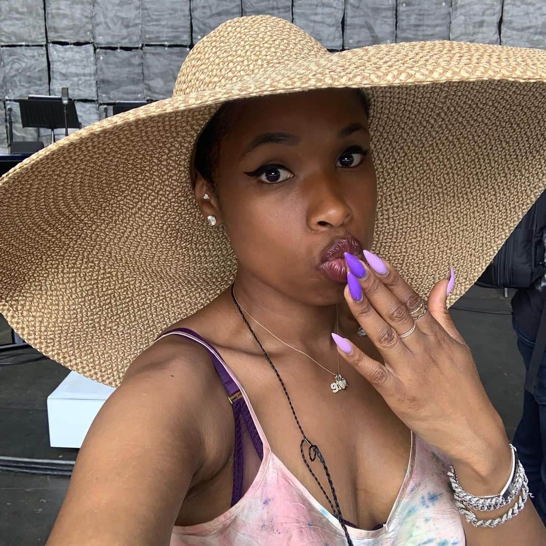 ジェニファー・ハドソンのインスタグラム：「Happy 4th or July team JHud !」