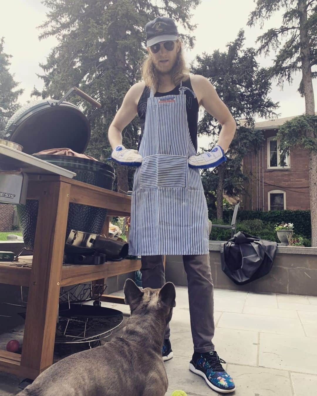 The Lumineersさんのインスタグラム写真 - (The LumineersInstagram)「Brisket for 15 hours strong - Ethel keeping me company, Happy 4th America. - Wesley」7月5日 2時30分 - thelumineers