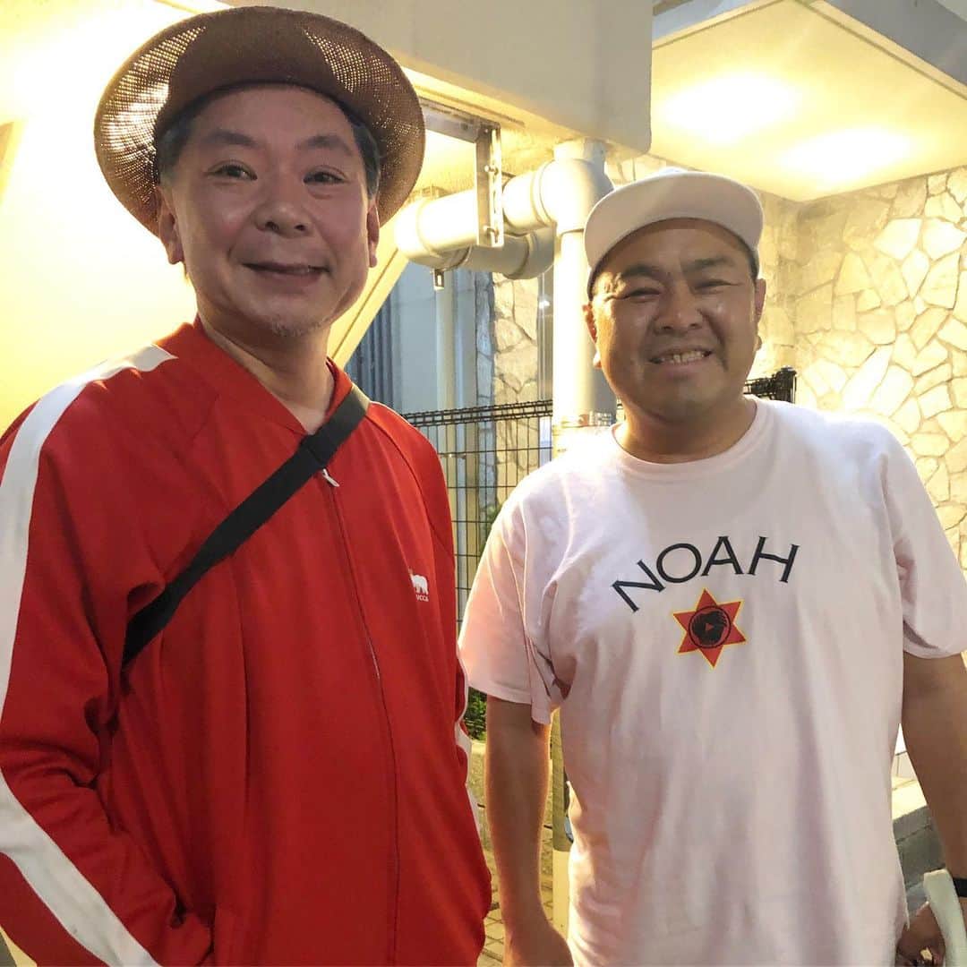 のインスタグラム：「久々にマイメンa.k.aおさむさんと飯🙏  ありがとうございました🙇🏻 #鈴木おさむ さん #ダイノジ大地」