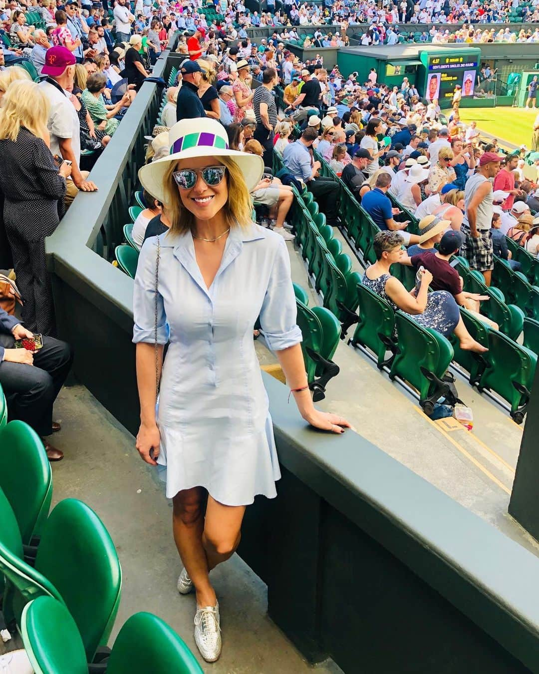 バネッサ・ハッペンコゼンさんのインスタグラム写真 - (バネッサ・ハッペンコゼンInstagram)「Wimbledon ... 🎾」7月5日 4時06分 - vanehupp