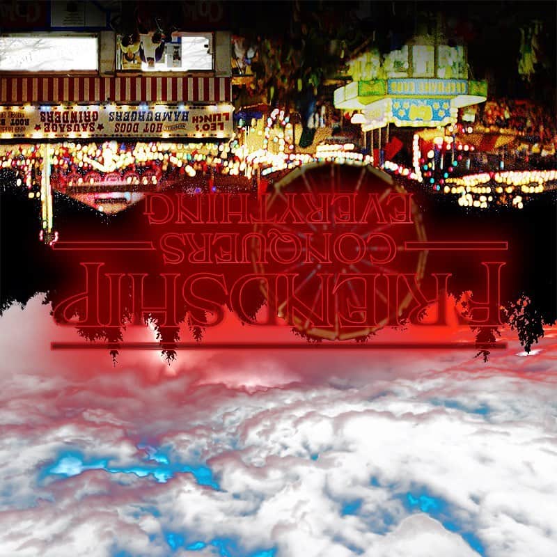 Coca-Colaのインスタグラム：「Ɛsƃuᴉɥ┴ɹǝƃuɐɹʇS# ǝʞoƆǝʌɐS# sƃɐʇɥsɐɥ ǝɥʇ ppɐ oʇ ʇǝƃɹoɟ ʇ’uop ˙sn ǝʌɐs oʇ ǝƃɐssǝɯ uǝppᴉɥ ǝɥʇ ʇuǝɯɯoƆ ˙ʎɐpoʇ sǝnlɔ ǝɥʇ llɐ lɐǝʌǝɹ oʇ ɯooz puɐ ɥɔuᴉԀ ¿uʍop ǝpᴉsdn sᴉ plɹoʍ ɹᴉǝɥʇ uǝɥʍ suᴉʞʍɐH ǝʌɐs llᴉʍ ʇɐɥM」