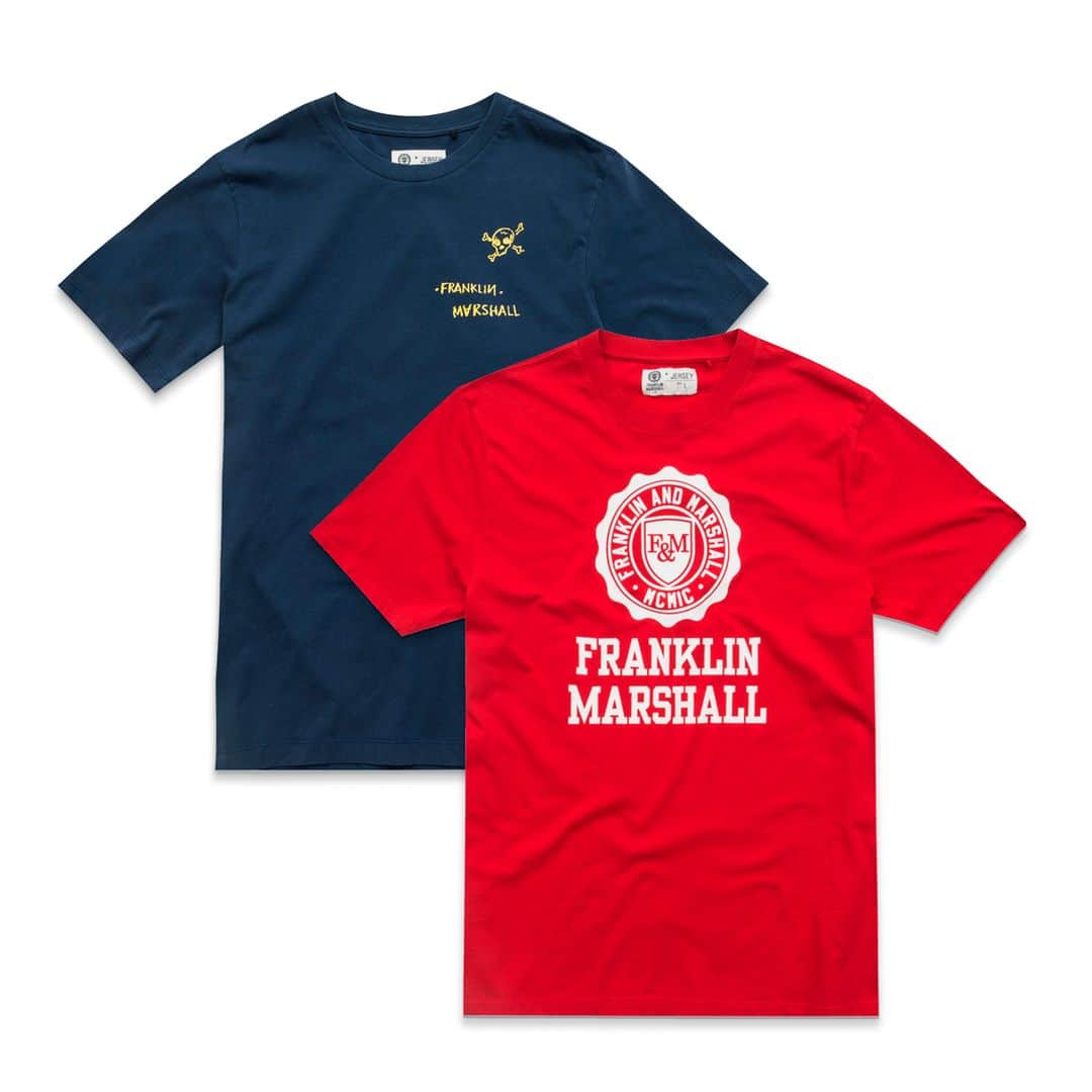 のインスタグラム：「Red and blue: a great match between bright colors.  #franklinandmarshall #fashion #fashionformen #outfit #outfitformen #ss19 #newseason #newcollection #red #tshirt #blue」