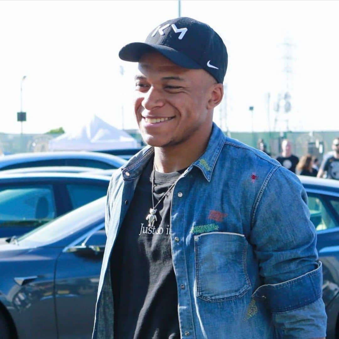 キリアン・エムバペさんのインスタグラム写真 - (キリアン・エムバペInstagram)「Enjoy your life 😄」7月5日 4時48分 - k.mbappe