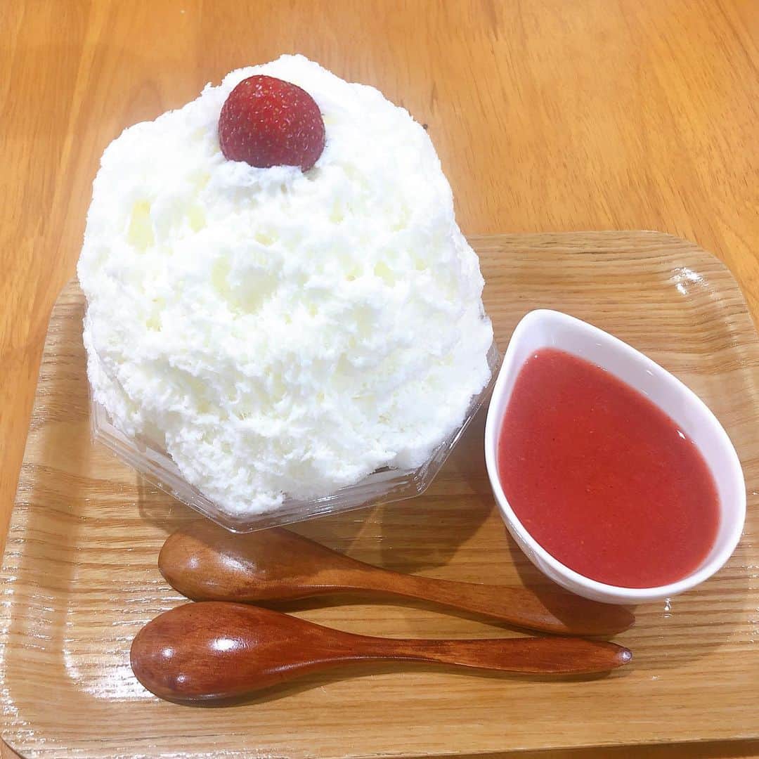 栗山夢衣のグルメインスタ