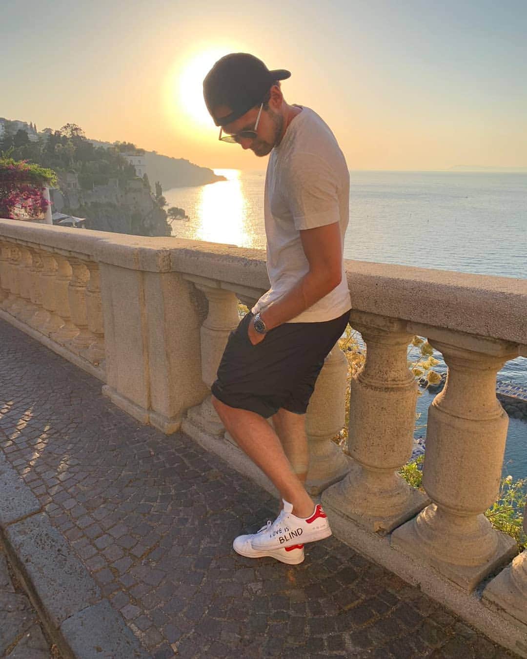 デイリー・ブリントのインスタグラム：「About last night 🙌🏻🌅」
