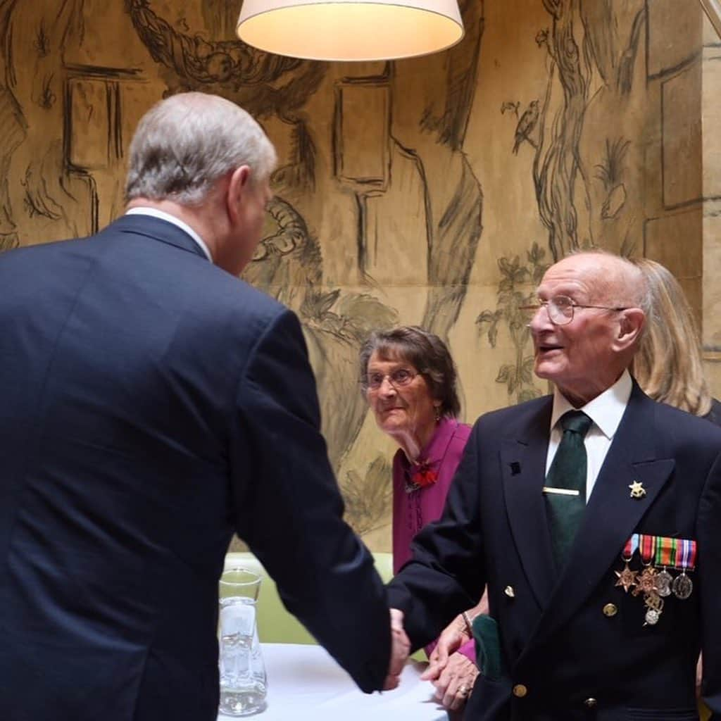 ロイヤル・ファミリーさんのインスタグラム写真 - (ロイヤル・ファミリーInstagram)「Yesterday, @hrhthedukeofyork Patron of the Kohima Educational Trust attended the 75th Anniversary of the Battle of Kohima Service at York Minster. HRH visited Kohima, Nagaland, during his visit to India as part of The Queen’s Diamond Jubilee celebrations in 2012. #Kohima75 Inspired by what he saw in 2012, later that year The Duke invited Kohima Veterans to Buckingham Palace (📷 five) and accepted the invitation to become Patron of the Kohima Educational Trust, which raises funds to improve lives in the area around Kohima in order to repay the debt of gratitude to the local population (Naga’s) for their help during the battle. The battle is known as a turning point in WW2 when Japan – attempting to invade India across the Naga Hills – was defeated. Yesterday, The Duke laid a wreath at the memorial and seven Veterans of the Battle of Kohima were also able to attend to lay wreaths.」7月5日 18時47分 - theroyalfamily