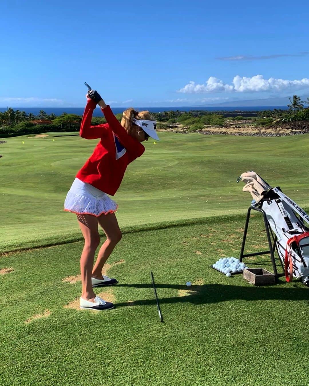 アンナ・ローソンのインスタグラム：「July 4th practice sesh ❤️🇺🇸💙 #happy4th」
