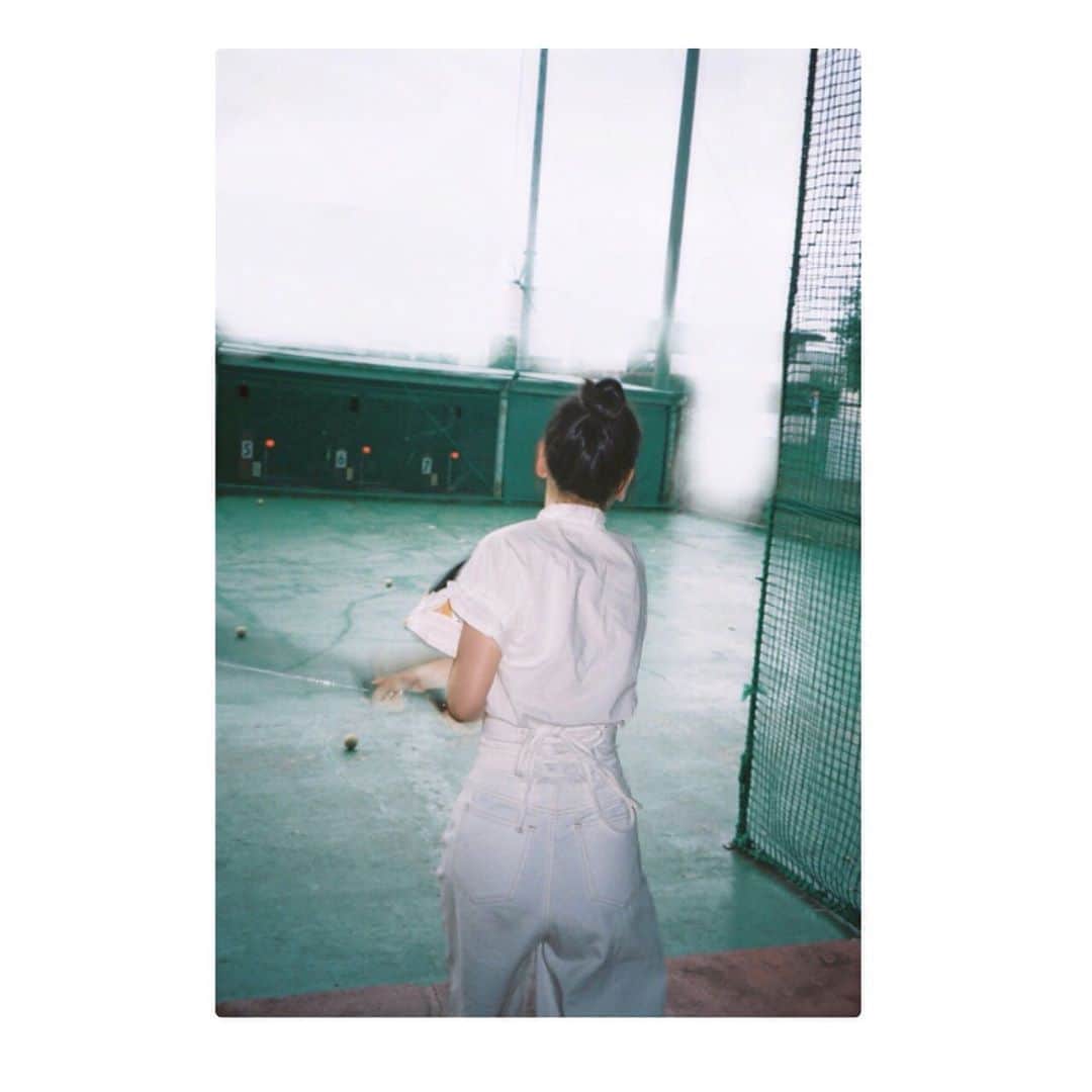 伊原六花さんのインスタグラム写真 - (伊原六花Instagram)「おはようございます☺︎ ガツーンと バッティングセンター行きたいね。 ガツーンと 打てないんだけども。  #今日も頑張りましょ  #写真から伝わるよね  #出来なさそう」7月5日 10時12分 - rikka.ihara.official