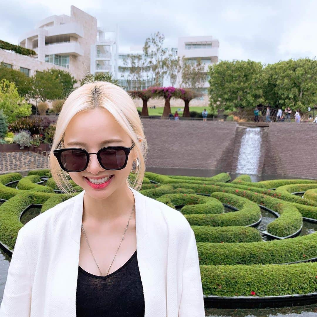 ソルジさんのインスタグラム写真 - (ソルジInstagram)「오길 잘했다...😛☘️🌷 #너무예뻤던#gettymuseum」7月5日 11時34分 - soul.g_heo