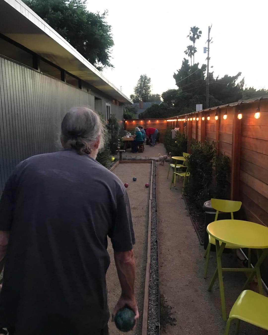 マイケル・グラント・テリーのインスタグラム：「#bocce with my pops. #happy4th」