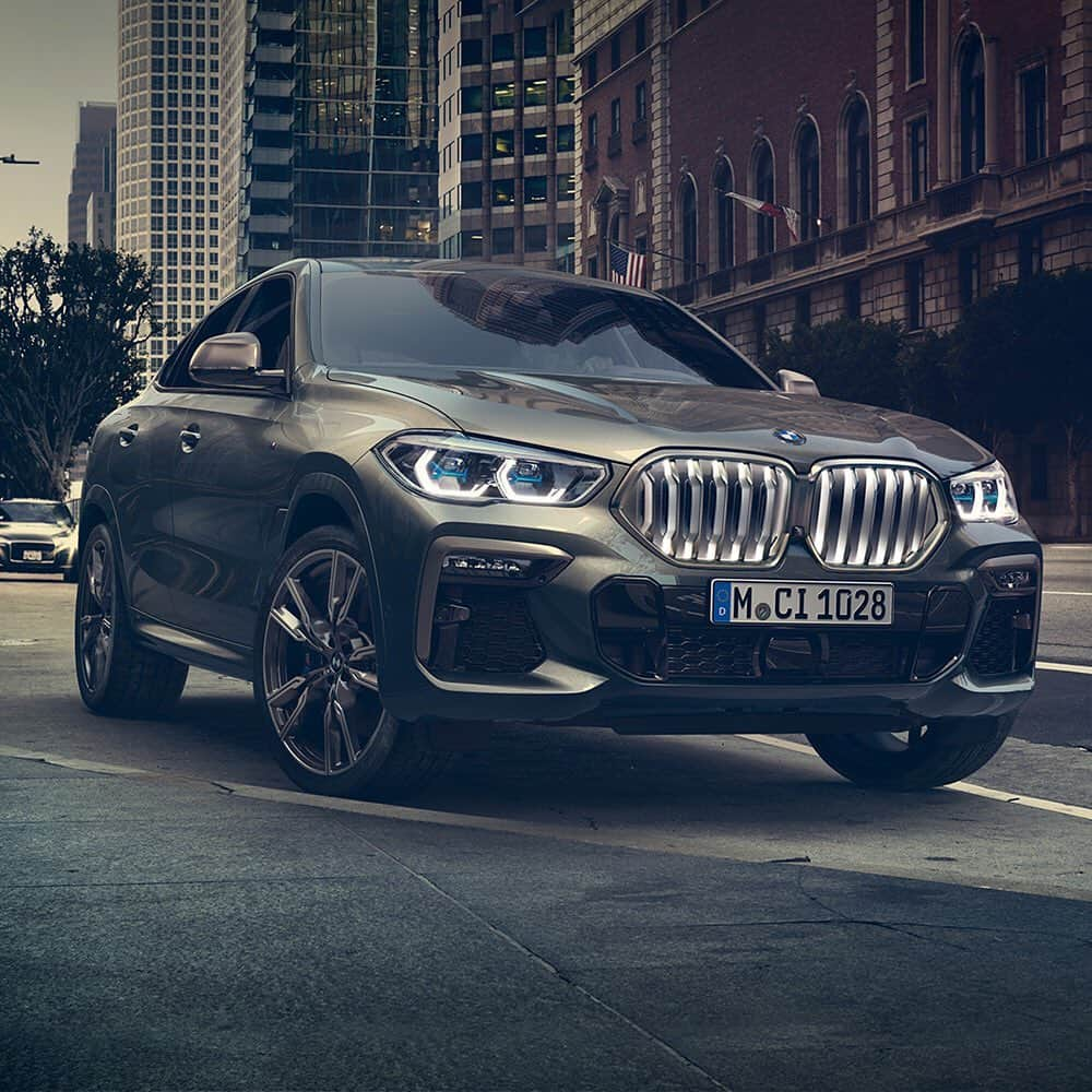 BMW Japanさんのインスタグラム写真 - (BMW JapanInstagram)「. 限界を乗り越える怪物、“THE X6.” あらゆる常識を打ち破り、孤高の存在となる。 . ニューBMW X6、堂々登場。 . 「THE X6 スペシャルマガジン」にご登録いただいた方には、最新情報をいち早くお届けいたします。ぜひご登録ください。 . 詳しくは @bmwjapan アカウントトップのURLをタップして、BMW公式サイトから。 . #TheX6  #THEX6 .  #BMW #駆けぬける歓び #BMWJapan #BMWWorld #BMWPost #BMWgram #BMWlovers #BMWlife #BMWlove #BMWforlife #BMWcar」7月5日 12時30分 - bmwjapan