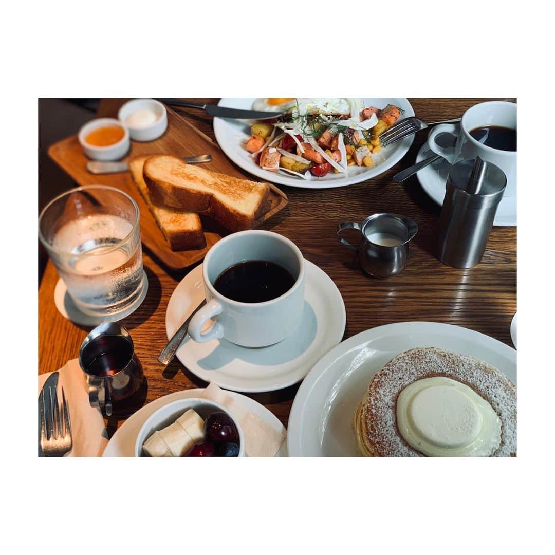 yori designerのグルメインスタ