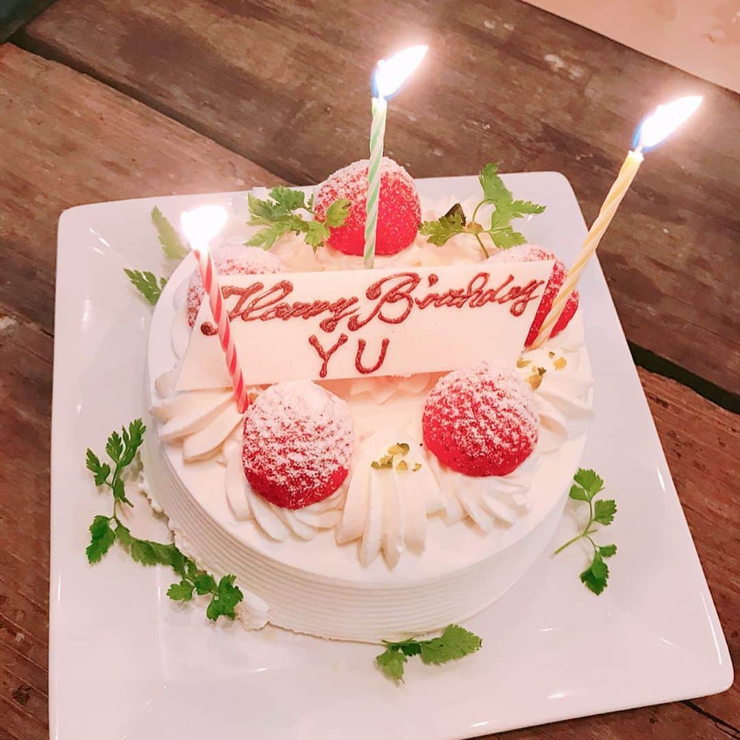 川島幸美さんのインスタグラム写真 - (川島幸美Instagram)「Happy Birthday YU🎂 いつもハッピーオーラ満開の優ちゃん❣️ ほんと好きだわ🥰 おめでと〜〜💋」7月5日 13時08分 - yukimikawashima