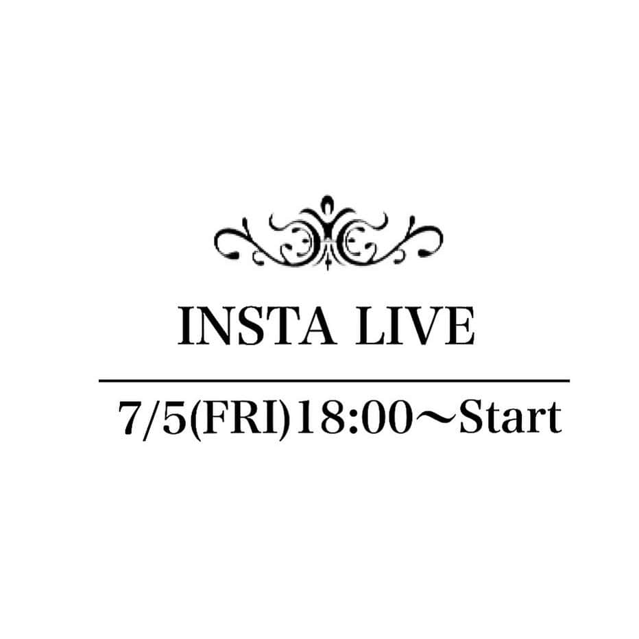 グレースコンチネンタルさんのインスタグラム写真 - (グレースコンチネンタルInstagram)「. 【INSTA LIVE】 . 6/5(金)18時〜 インスタライブを配信いたします。 2019秋冬の新作のコーディネートをご紹介予定です。是非リアルタイムでご視聴下さい。 . . . #gracecontinental  #graceclass  #diagram #instalive」7月5日 13時25分 - grace_continental.div