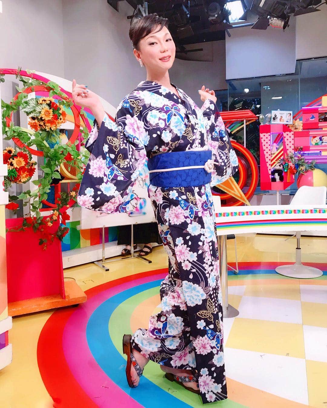 のインスタグラム：「おちゃっぴぃ。 #生足（28.5cm） #浴衣女装 #5時に夢中」